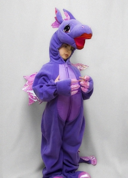 Costumul de dragon pentru copii de Anul Nou