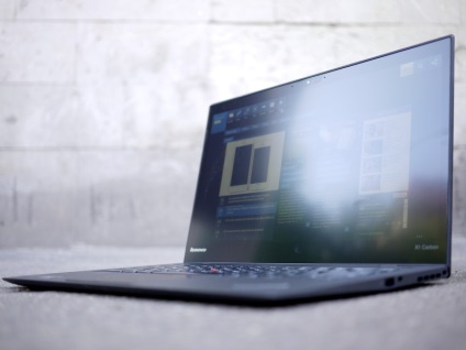 Az ultrabook lenovo thinkpad x1 szénszálának áttekintése könnyű, de nem könnyű