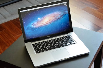 Відкрив свій macbook pro 2012 теплою ностальгії пост