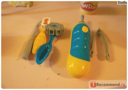 Play-doh a pus domnul Zubastik o nouă versiune - 