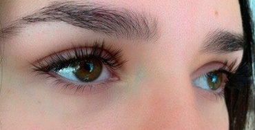 Pattanás a szemhéj alatt a szempillák okai és kezelése