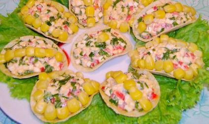 Salata de gust de crab se lipeste de chipsuri 