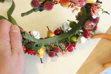 Creați o coroană de coroană cu fructe și fructe de pădure pentru regina recoltei - târg de maeștri - manual,