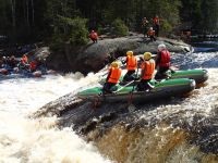 Rafting pe râul Uksunjoki (3 zile)