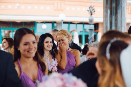 Nuntă lângă apă în rotundă, check-in în aer liber