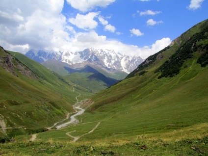 Svaneti, călătorie în Georgia