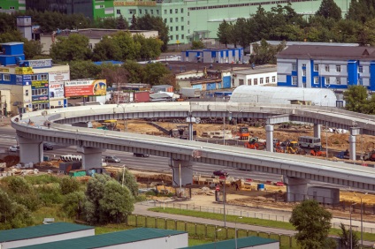 Schimb de transport la intersecția dintre Centura de la Moscova și autostrada Kashirskoye