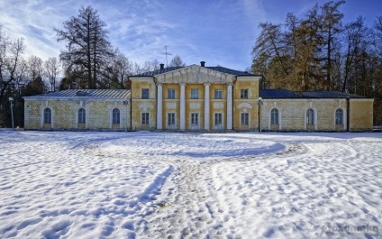 Manor 