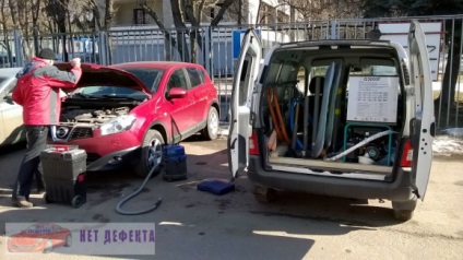 Plecarea experților, înlocuirea parbrizului cu plecarea într-un loc, repararea unui autoglass cu plecarea