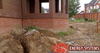 Punerea electricității într-o casă subterană privată