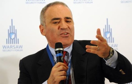 Mișcarea de către kasparov a fost alungată de la fidela pentru corupție