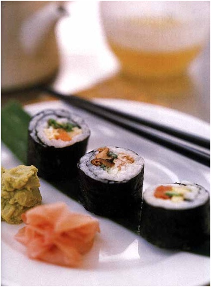 Japán konyha - portfolió téma (A hosomaki összetevőinek elkészítése) Japán konyha - portfolió téma
