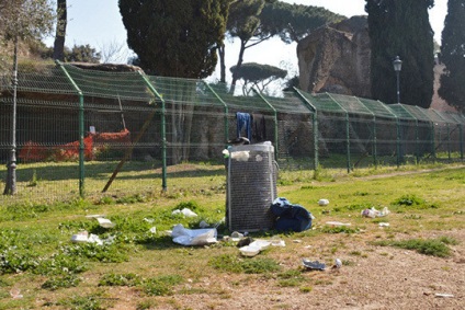 20 de milioane de euro pentru colectarea gunoiului sau modul în care funcționarii italieni se luptă pentru curățenia străzilor 