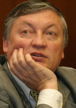 Biografie - Karpov Anatoly Evgenievich