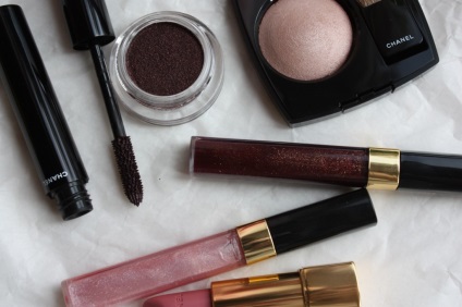 Chanel rouge noir absolument ünnep 2015 - vélemények és svatchi, elia chaba