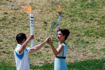 Ce se întâmplă când flacăra olimpică iese - pasărea în zbor