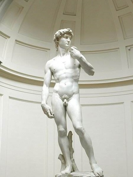 David sculptură de Michelangelo