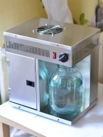 Distilat de apă de către mâinile proprii - auto-fabricate aquadistillator