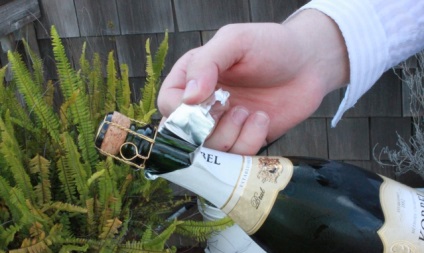 Cum se deschide șampania