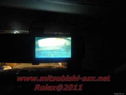 Vedere din spate a camerei și monitorului în oglinda retrovizoare - instalare - club auto mitsubishi asx,