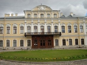 Palatul chinezesc din Oranienbaum - distracție din Petersburg