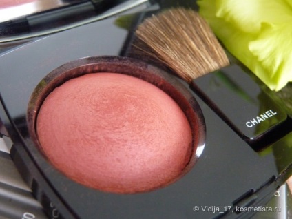 O noutate limitată! Chanel pulover blush # 320 rouge profond comentarii