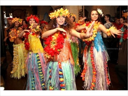 Anul Nou în stilul Hawaii, unul de la doamna - revista pentru femei
