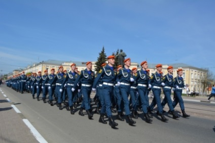 A anunțat recrutarea în instituțiile de învățământ din Rusia