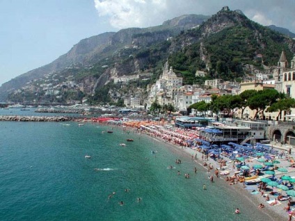 Vacanță în Amalfi, orașe de coastă, informații pentru turiști