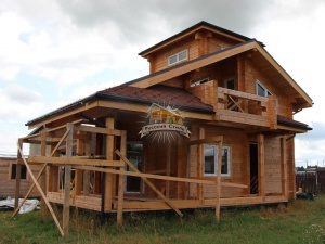 Pagoda - construirea unei case dintr-un bar pentru 4316000 ruble pe bază de turn, stil rusesc