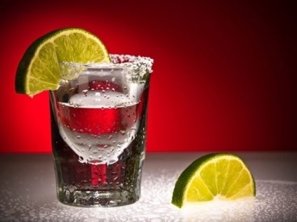 De ce tequila se bea cu sare si lamaie