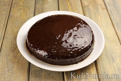 Rețetă tort de ciocolată cu fotografie