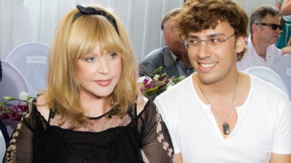 Pugacheva és galkin, mint csillagok sétáltak az unokájapiapás esküvőjén