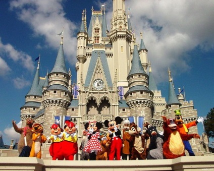 Călătorie spre Disneyland Paris la vacanțele de toamnă