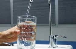 Reactivi pentru tratarea apei potabile și a apelor reziduale
