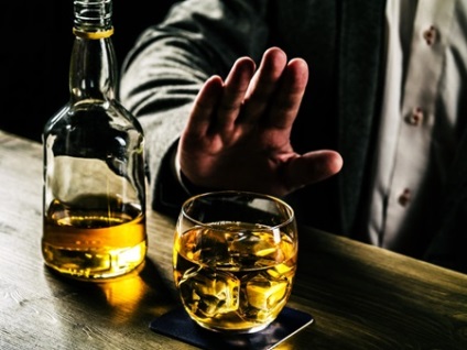 Rune de alcoolism și bătăi de luptă cu dependență