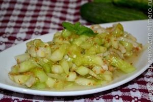 Salata de castravete in chineza