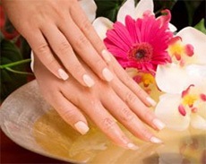 Proceduri spa pentru pielea mâinilor și unghiilor