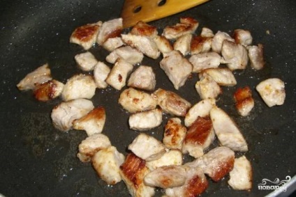 Leves sertéshúst és paradicsommal - lépésről lépésre receptet fotóval