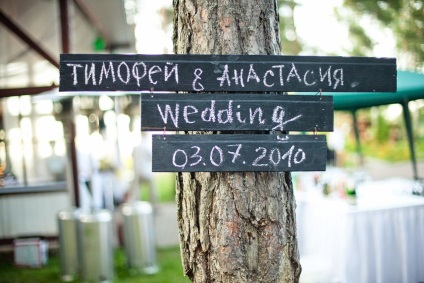 Esküvői táblák - praktikus dekoráció egy esküvőre a dekoráció esküvői dekoráció - egy esküvői művész szól