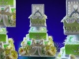 Tort de nuntă gust ireproșabil № 437 cu livrare la Moscova de la întreprinderea de cofetărie 