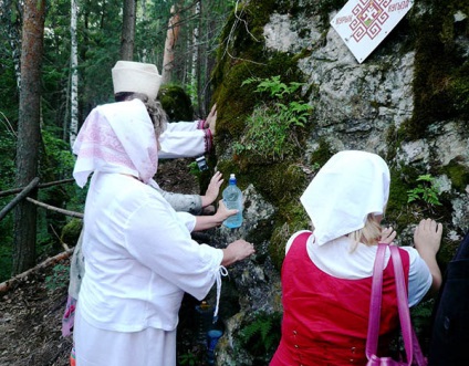 Sacred mountain chumbullat (chebolat) pe râu, portal turistic Mari