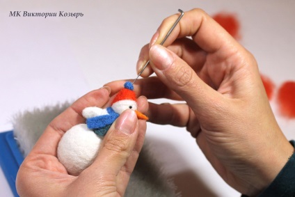 Felting o clasă de master pentru un om de zăpadă începător