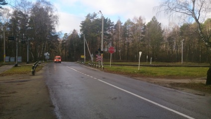 Vasúti és stop jel - autocadabra