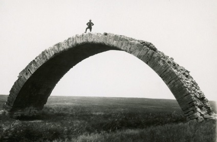 10 fotografii istorice, distrugând stereotipurile despre dimensiunile lucrurilor obișnuite