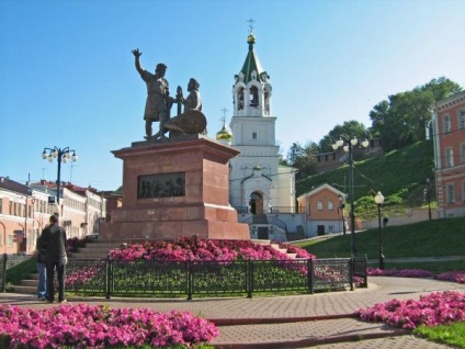 9 Cele mai memorabile sculpturi ale Tsereteli, stabilite în provincii, 