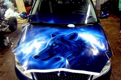 Airbrush sau autocolante de vinil