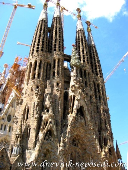 Arhitectura lui Antonio Gaudi, de neegalat, este arta lui Dumnezeu, jurnalul celor neconsumate