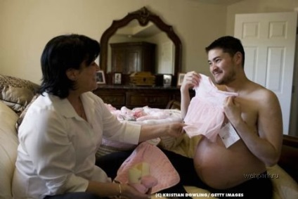 Omul gravide a nascut (29 fotografii video)