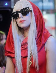 Biografia lui Lady Gaga, doamna gaga super